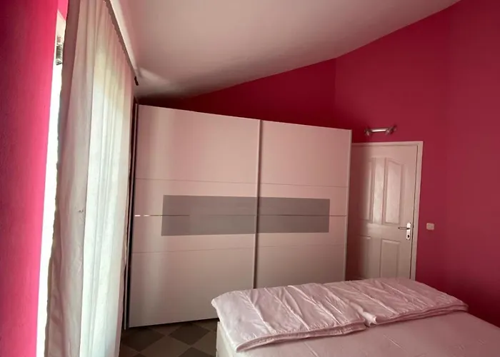 Antonija Apartman *